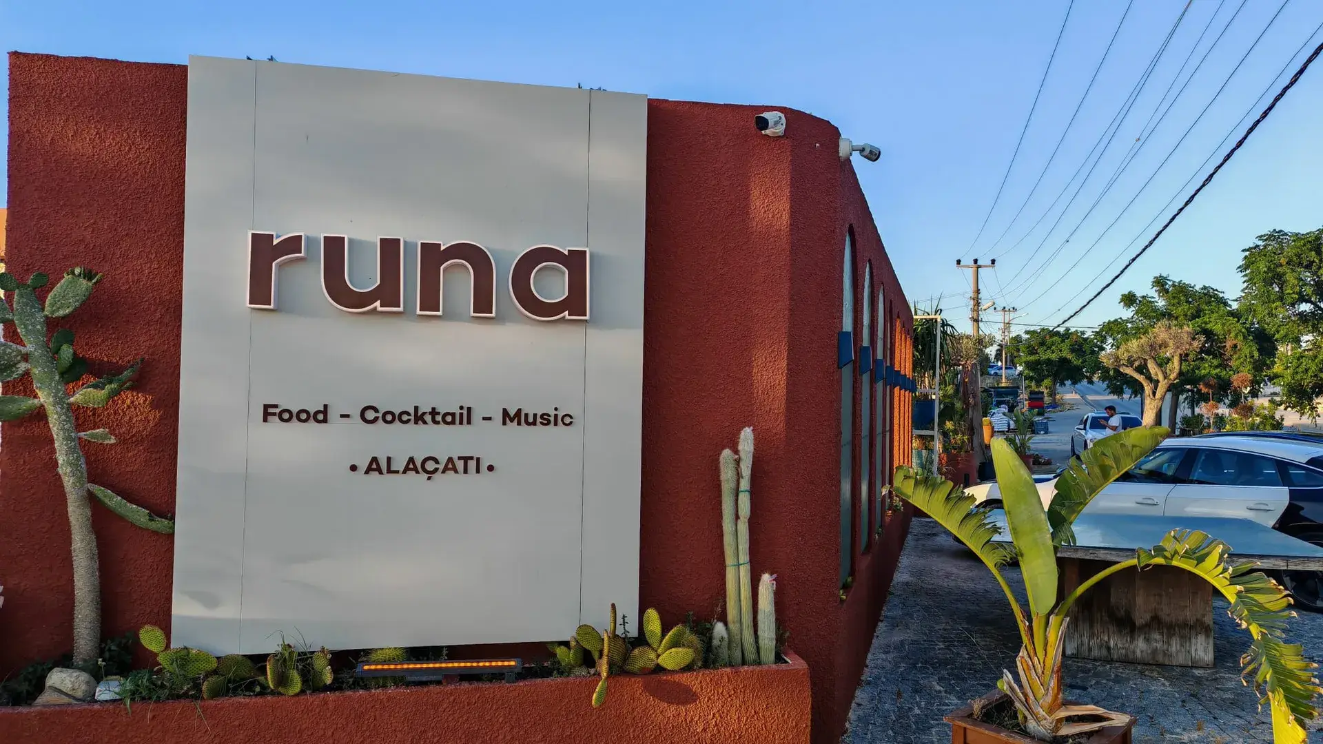 Runa Alaçatı