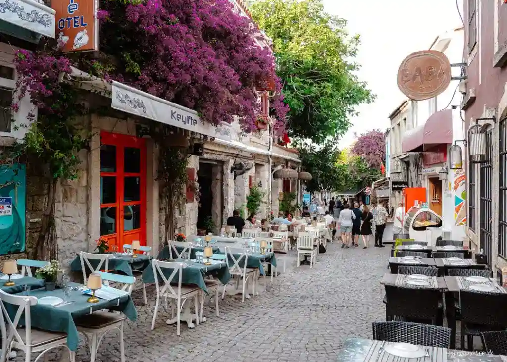 Alaçatı