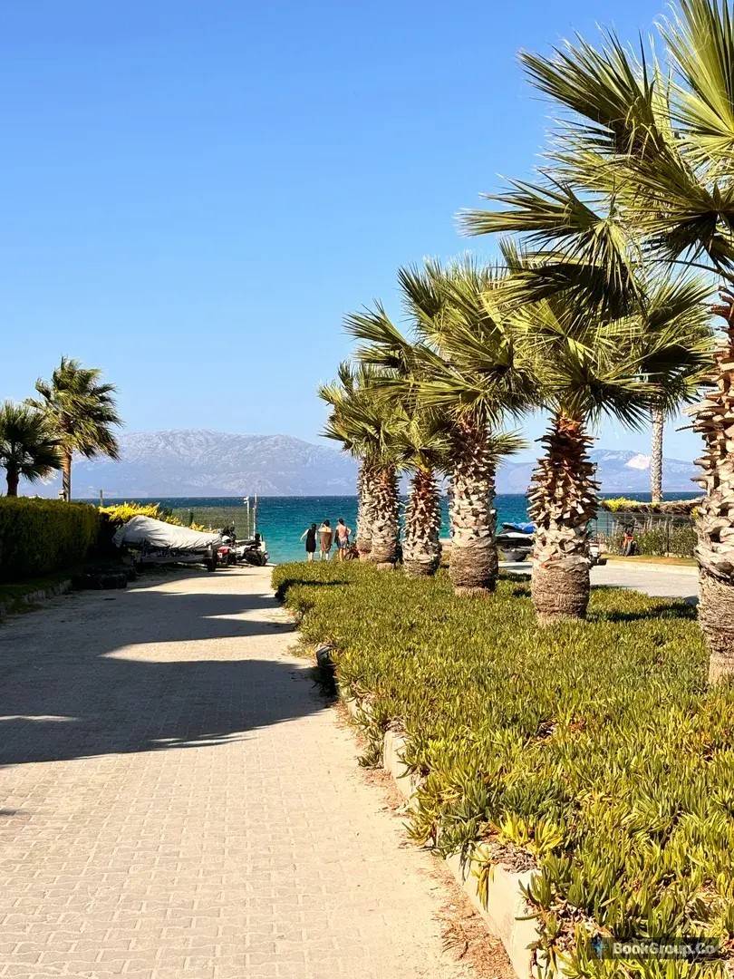 Boyalık Plajı Çeşme fotoğraf 2