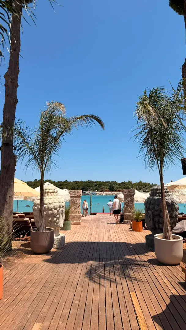 Aura Ayayorgi Beach fotoğraf 12