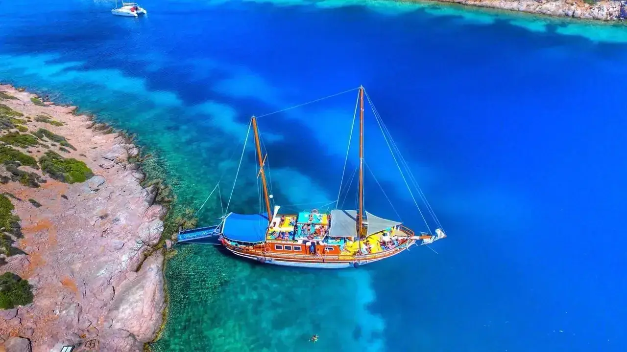 Saint Mary Tekne Turu fotoğraf 8