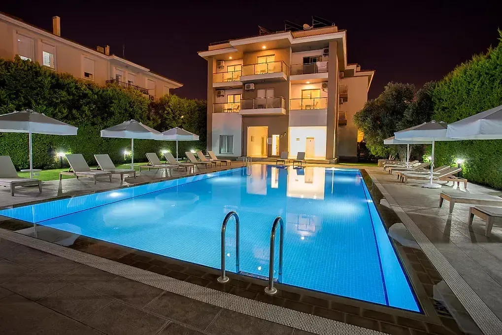 Çilek Marina Otel Çeşme